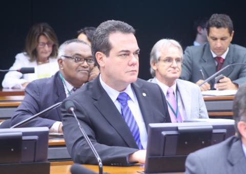 Redução do IPI sobre a venda do guaraná e açaí é motivo de comemoração na capital